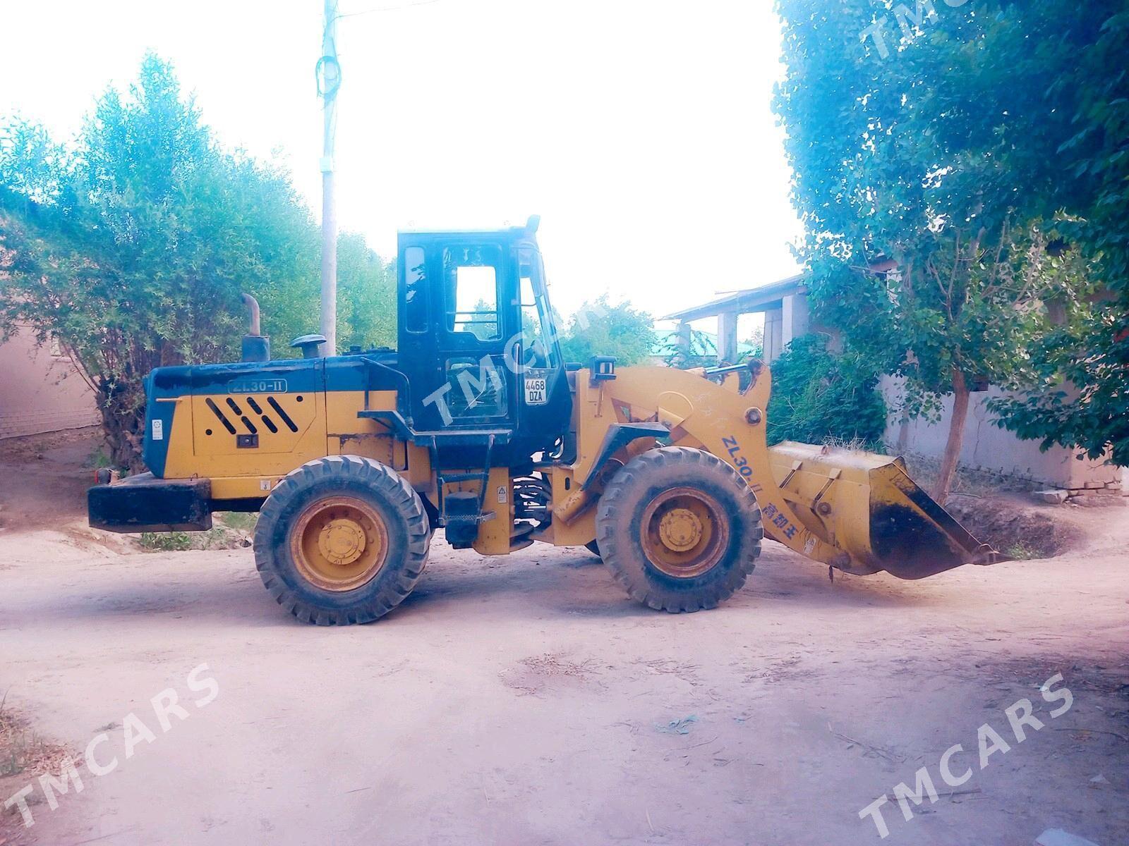 XCMG ZL50 2011 - 300 000 TMT - Gurbansoltan Eje - img 2