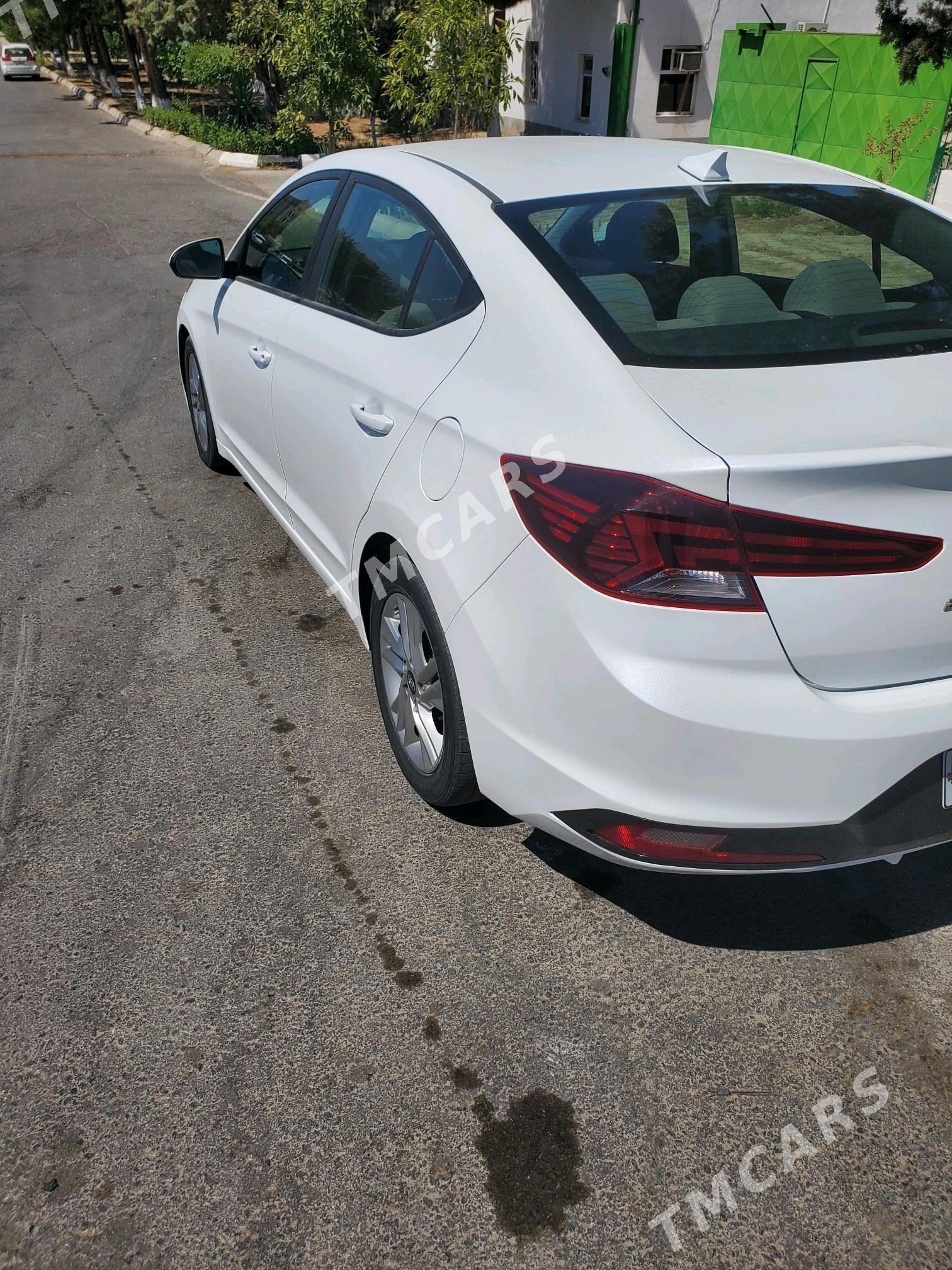Hyundai Elantra 2020 - 225 000 TMT - 10 mkr - img 7
