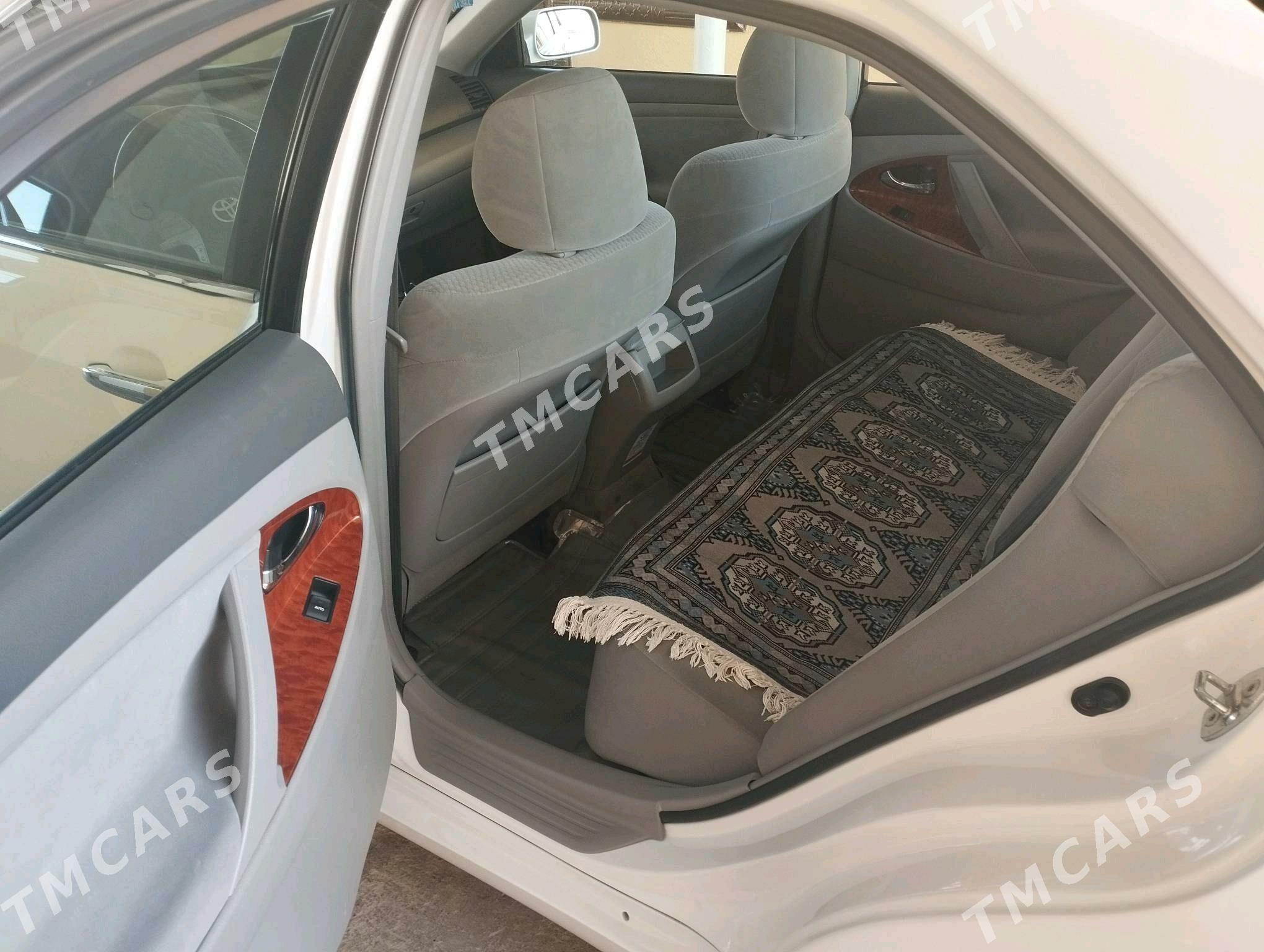 Toyota Camry 2010 - 210 000 TMT - Хитровка - img 6
