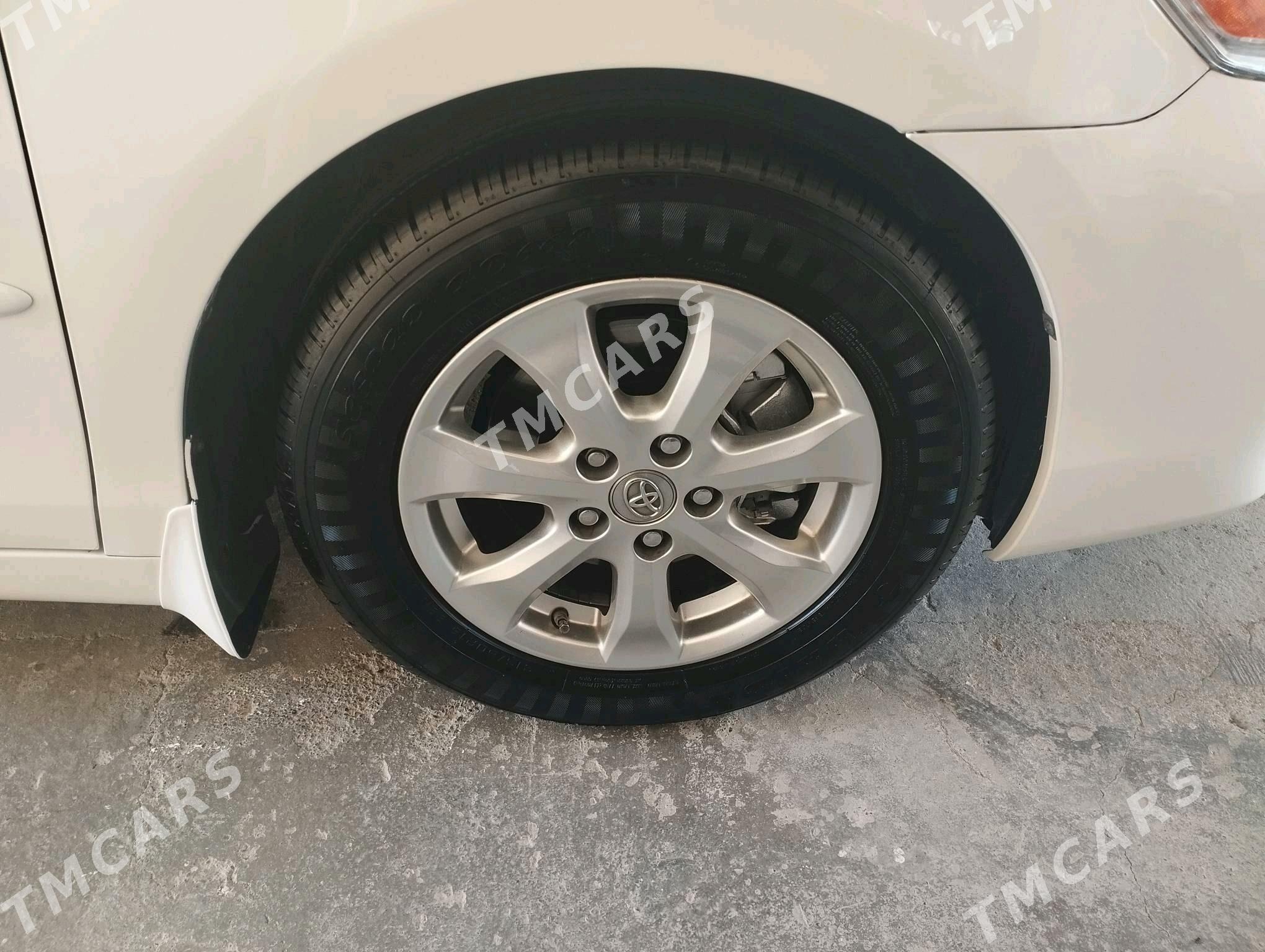 Toyota Camry 2010 - 210 000 TMT - Хитровка - img 9