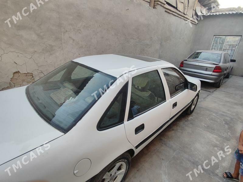 Opel Vectra 1990 - 30 000 TMT - Векильбазар - img 3