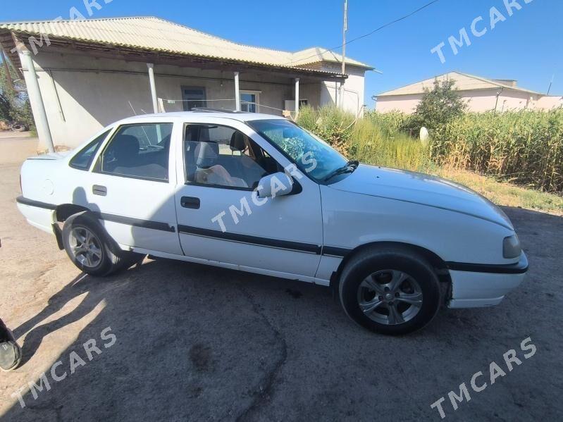 Opel Vectra 1993 - 35 000 TMT - Гороглы (Тагта) - img 3