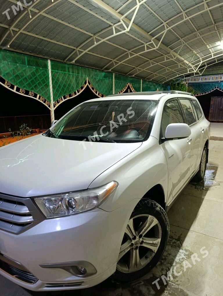 Toyota Highlander 2012 - 372 000 TMT - Гурбансолтан Едже - img 5