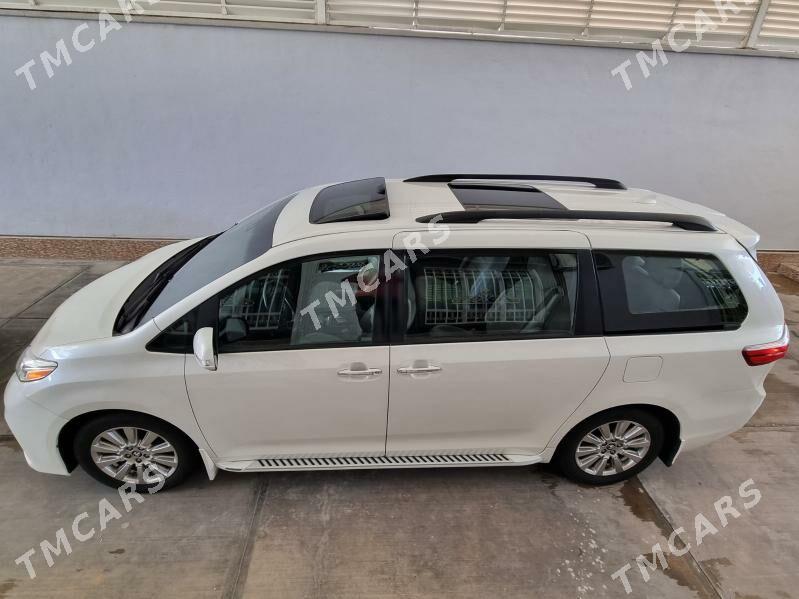 Toyota Sienna 2018 - 640 000 TMT - Ашхабад - img 7