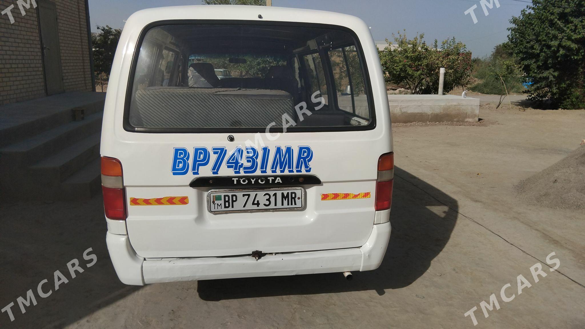 Toyota Hiace 1992 - 100 000 TMT - Mary - img 4