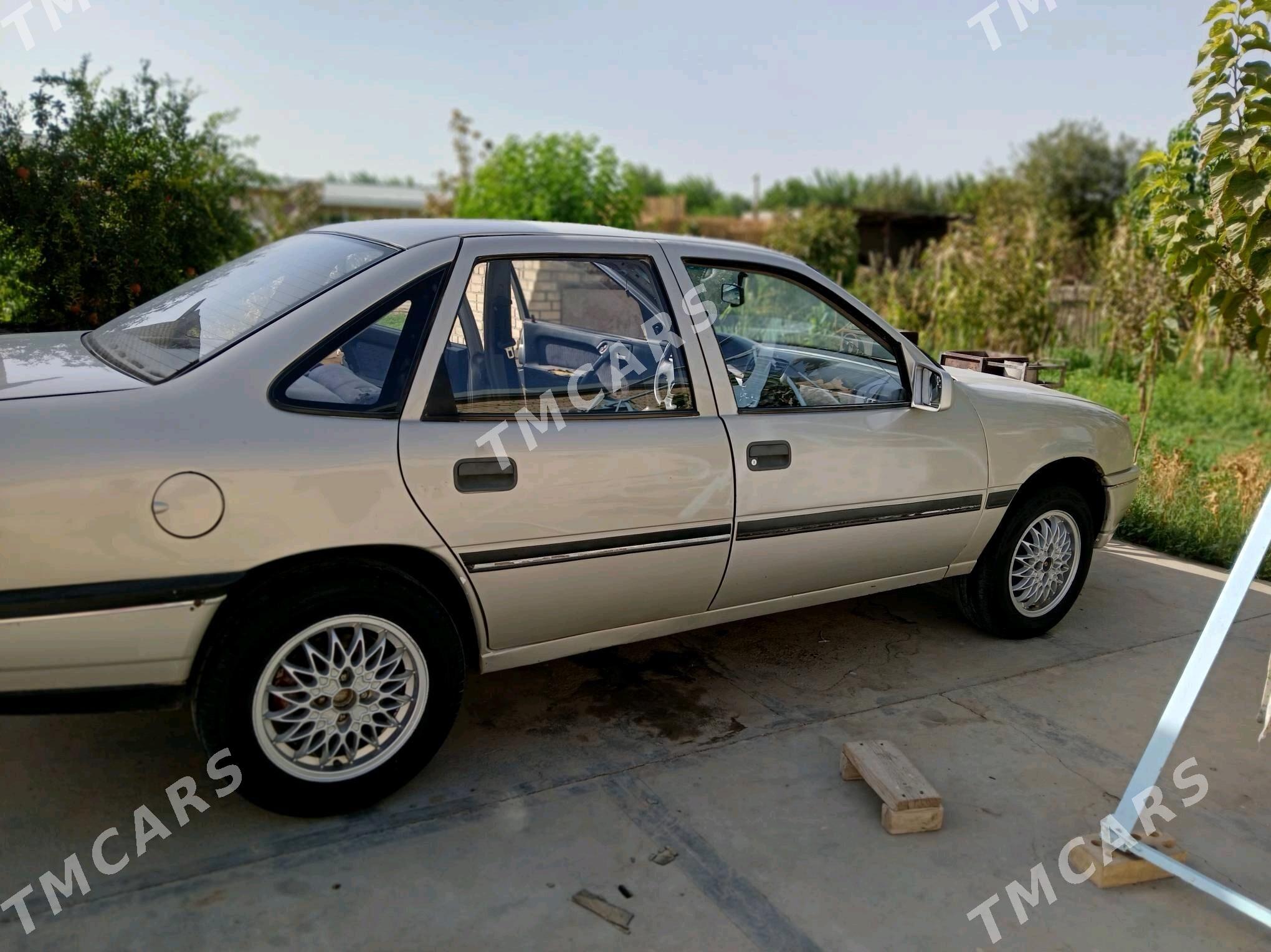 Opel Vectra 1990 - 34 000 TMT - Mary - img 6