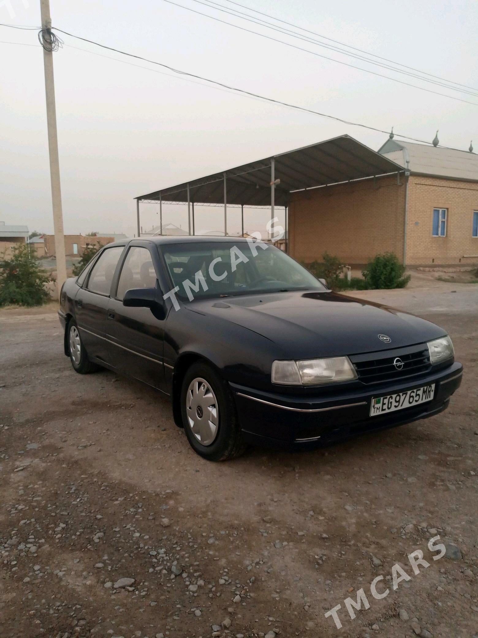 Opel Vectra 1992 - 28 000 TMT - Мургап - img 8