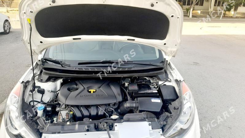 Hyundai Elantra 2011 - 180 000 TMT - Ашхабад - img 9