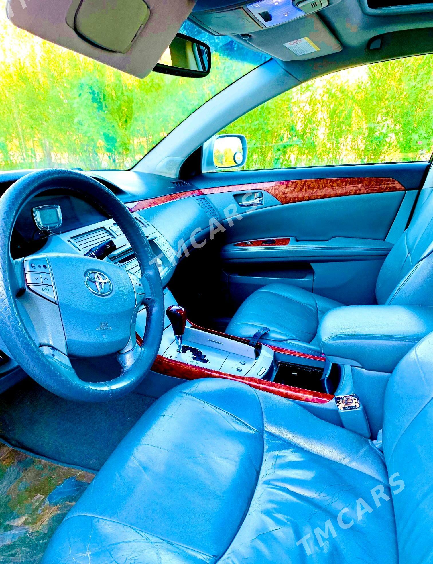 Toyota Avalon 2005 - 180 000 TMT - етр. Туркменбаши - img 3