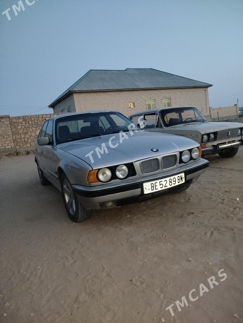 BMW 525 1995 - 50 000 TMT - Балканабат - img 6