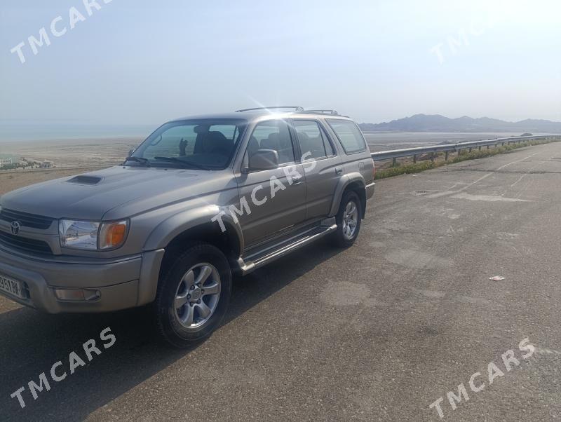 Toyota 4Runner 2002 - 180 000 TMT - Балканабат - img 4
