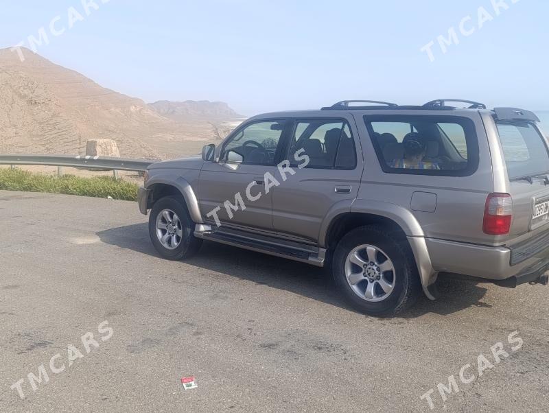 Toyota 4Runner 2002 - 180 000 TMT - Балканабат - img 5