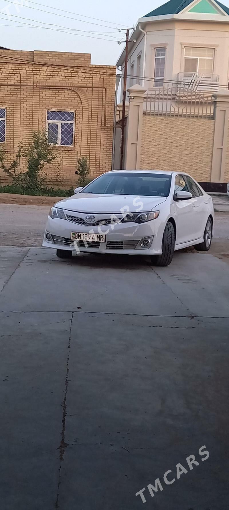 Toyota Camry 2013 - 190 000 TMT - Мары - img 5
