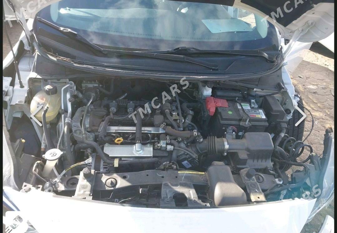 Nissan Versa 2022 - 162 000 TMT - Aşgabat - img 2