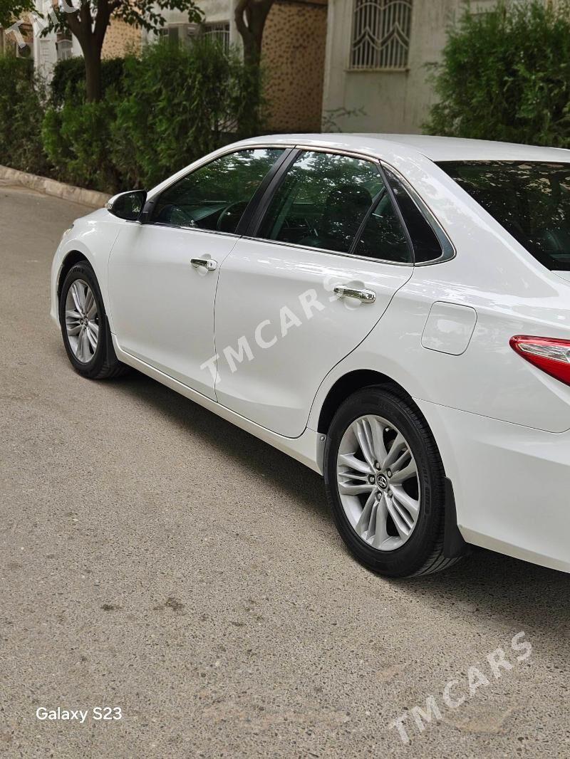 Toyota Camry 2015 - 250 000 TMT - 11 мкр - img 3