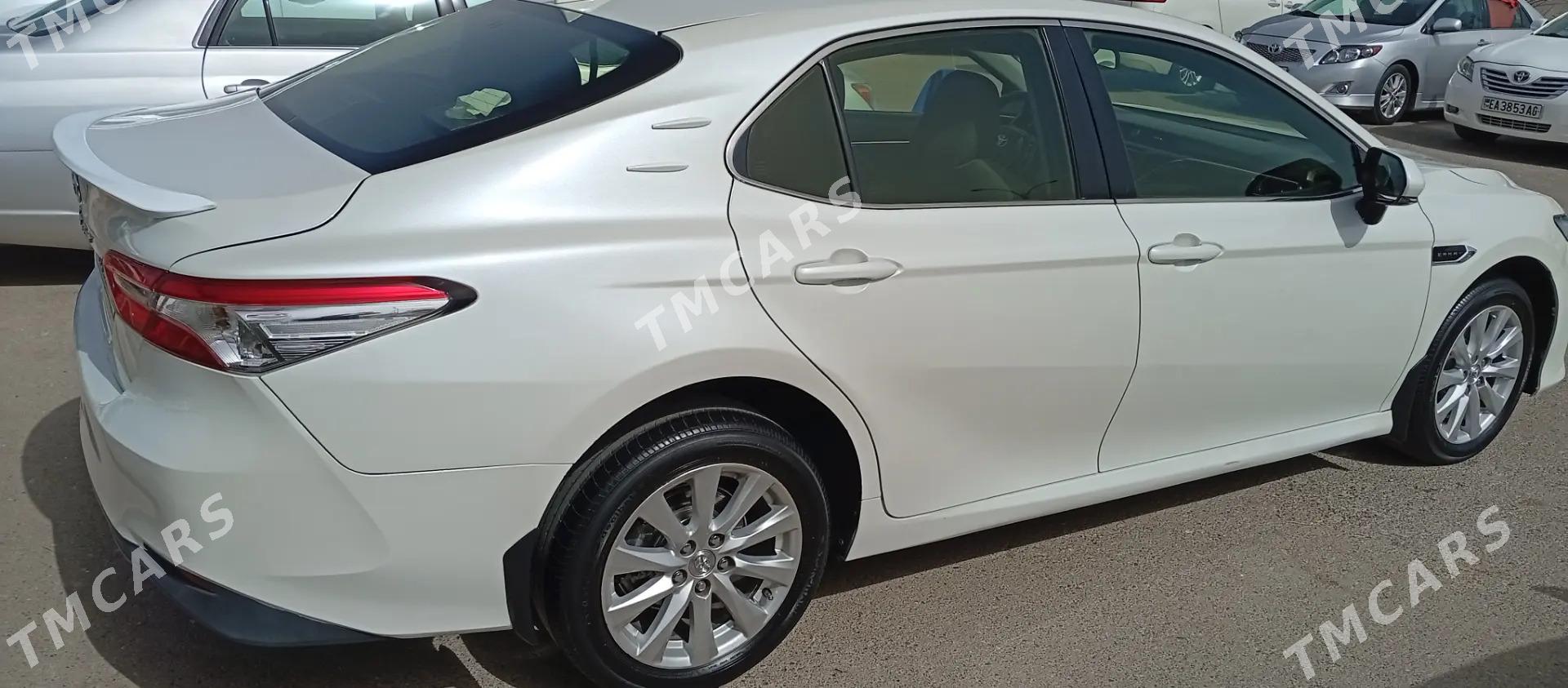 Toyota Camry 2019 - 235 000 TMT - Ашхабад - img 3