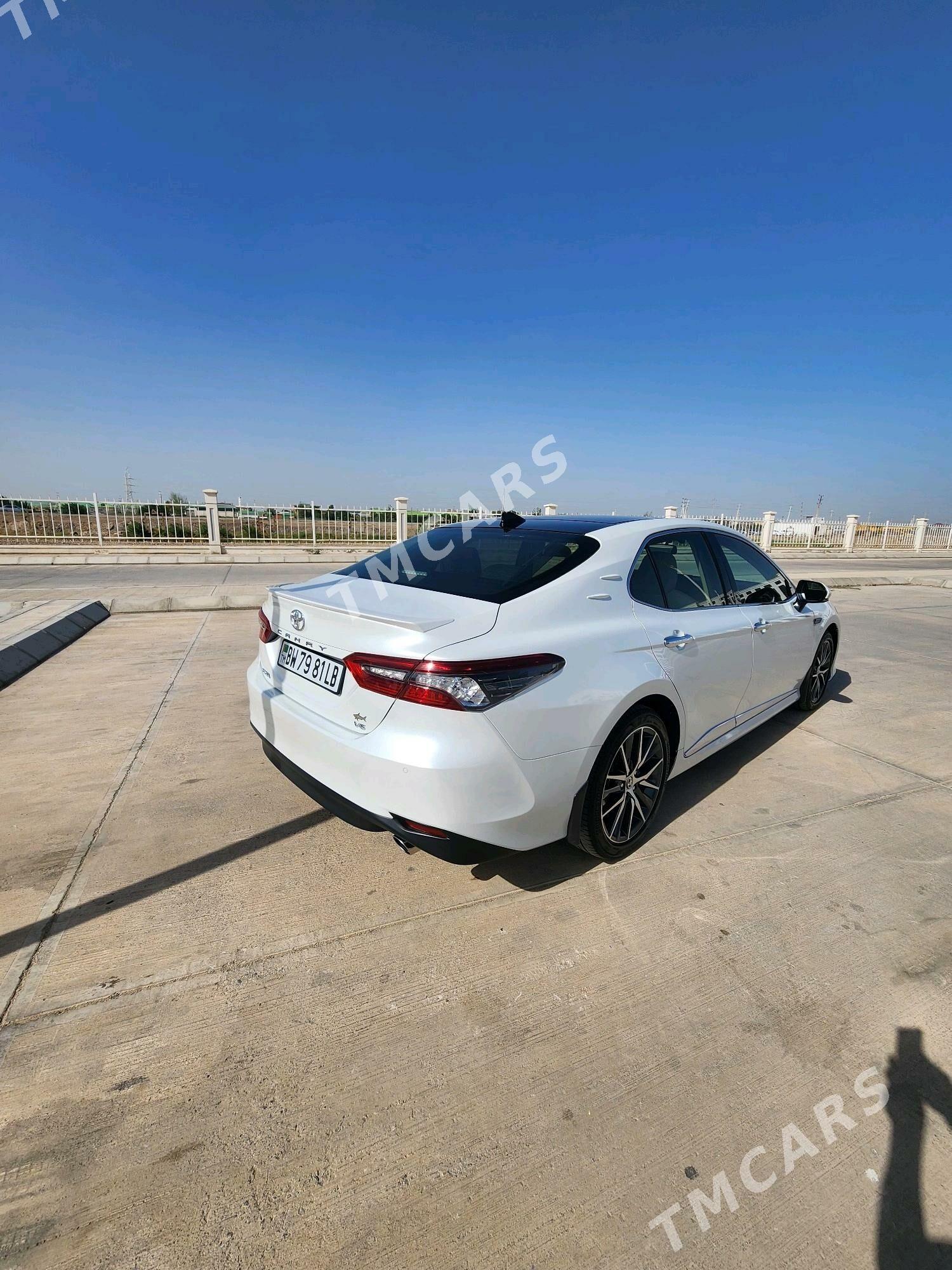 Toyota Camry 2023 - 700 000 TMT - Türkmenabat - img 1