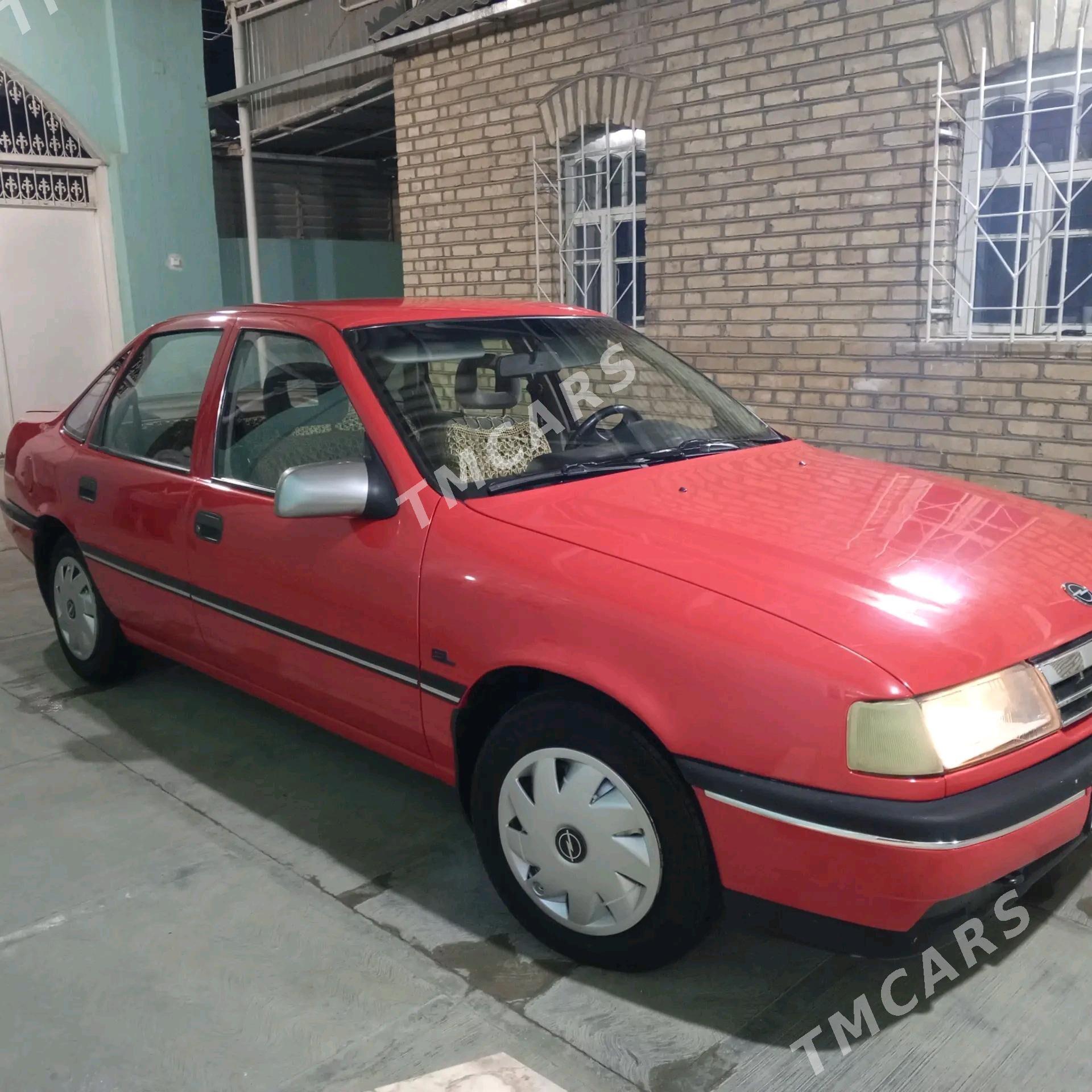 Opel Vectra 1992 - 40 000 TMT - Mary - img 9
