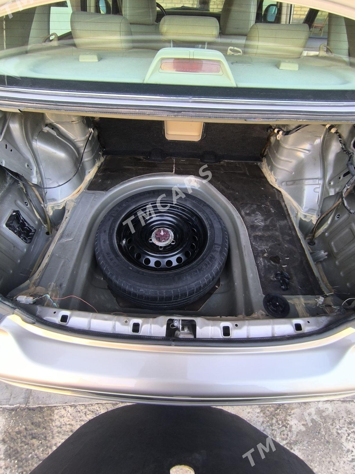 Toyota Avalon 2000 - 190 000 TMT - Туркменабат - img 2