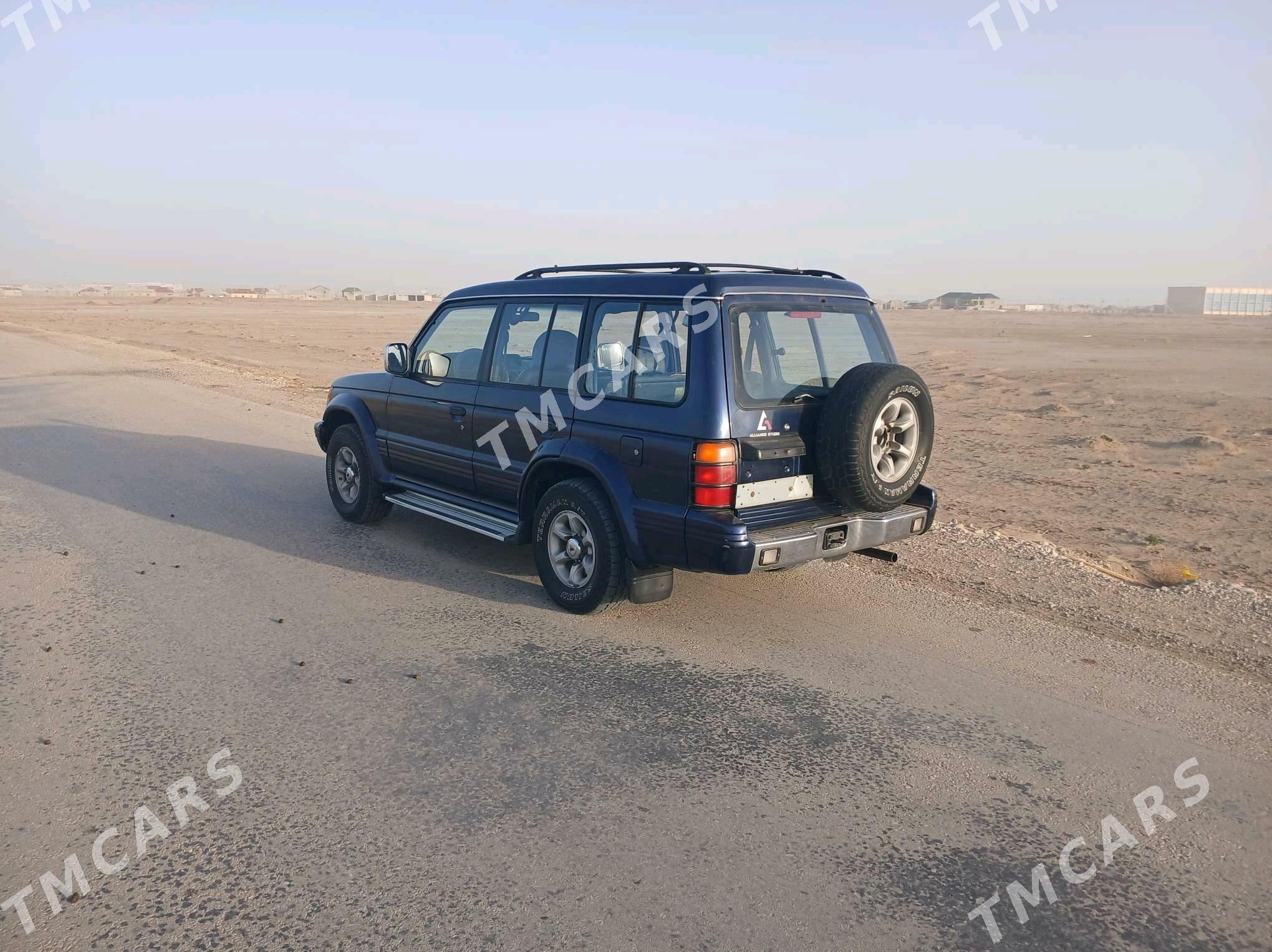 Mitsubishi Pajero 1995 - 70 000 TMT - Гумдаг - img 5