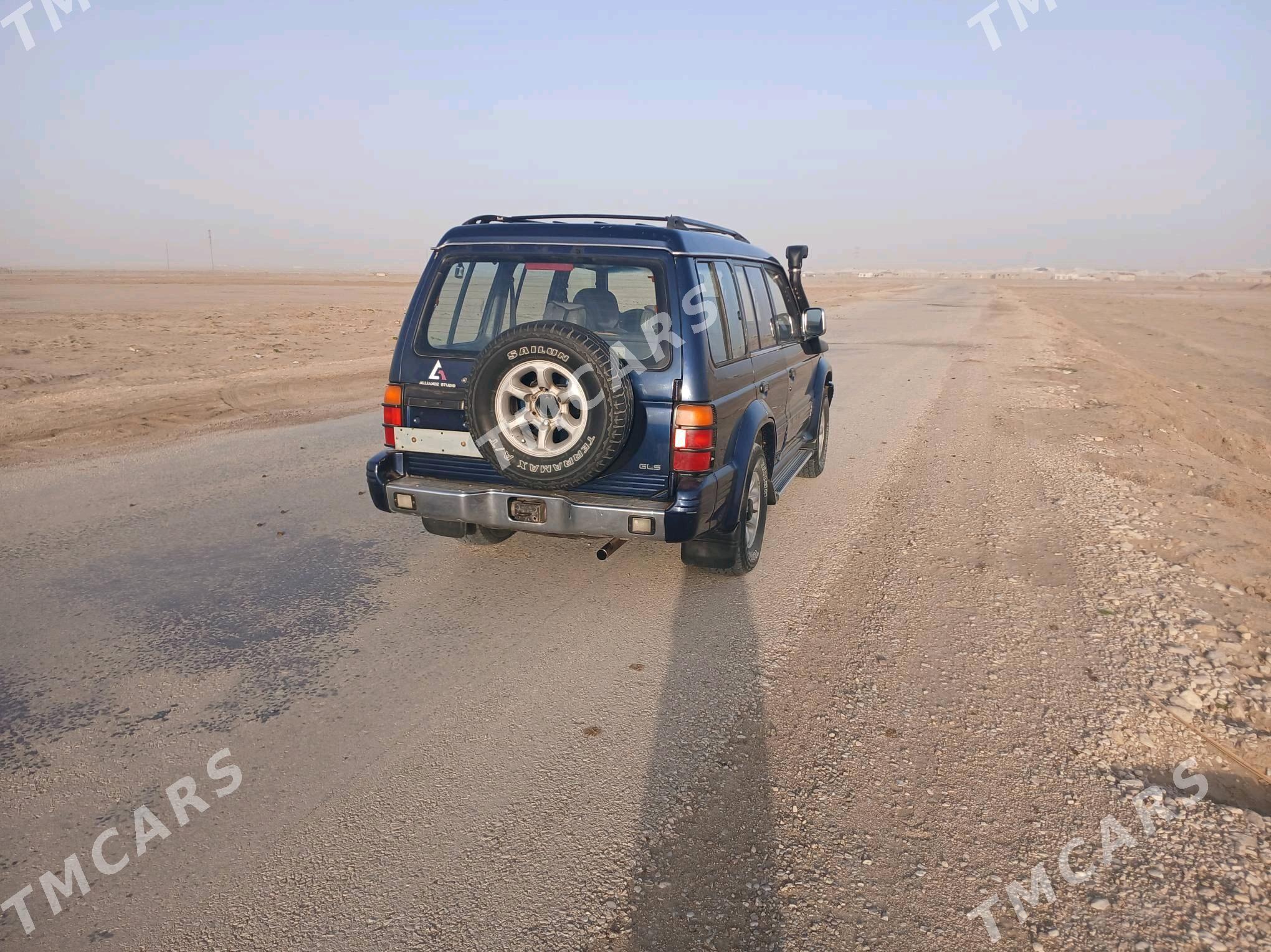 Mitsubishi Pajero 1995 - 70 000 TMT - Гумдаг - img 2