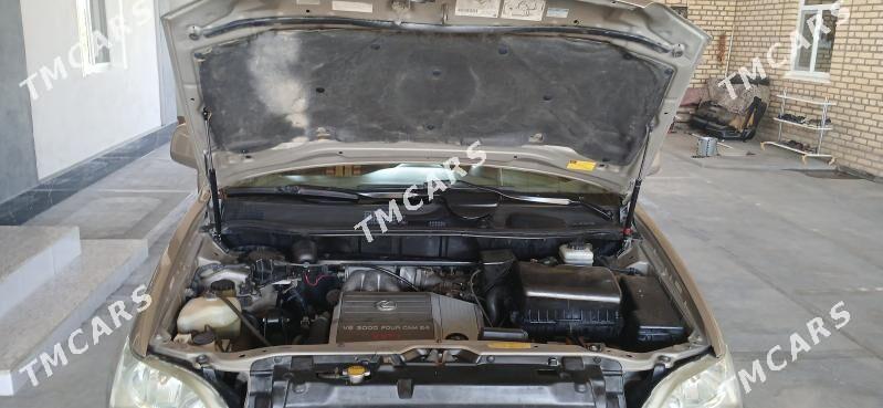 Lexus RX 300 2002 - 196 000 TMT - Мары - img 9