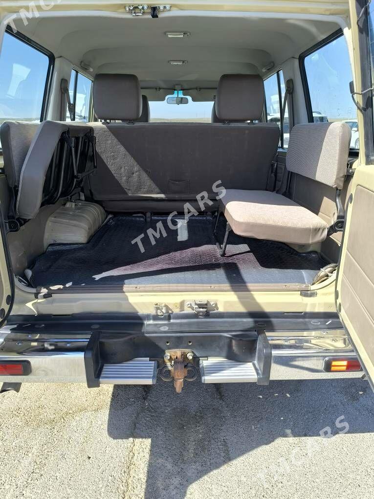 Toyota Land Cruiser 2009 - 522 000 TMT - Aşgabat - img 10