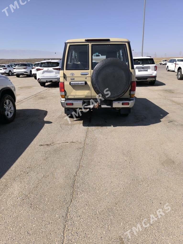 Toyota Land Cruiser 2009 - 522 000 TMT - Aşgabat - img 4