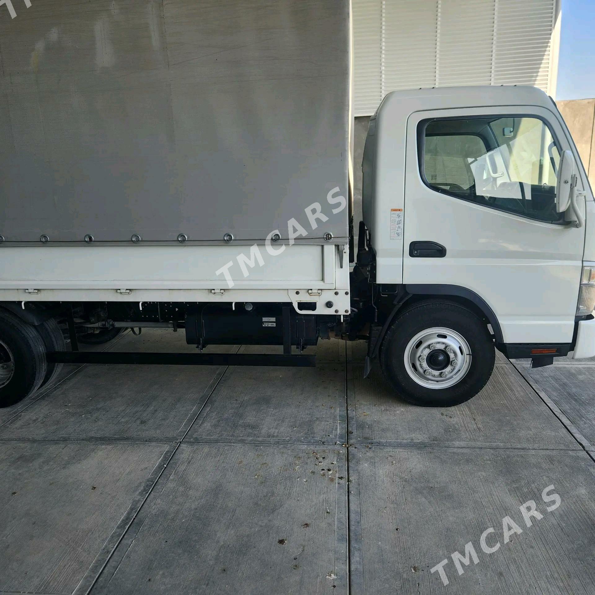 Mitsubishi Canter 2021 - 450 000 TMT - Büzmeýin - img 3
