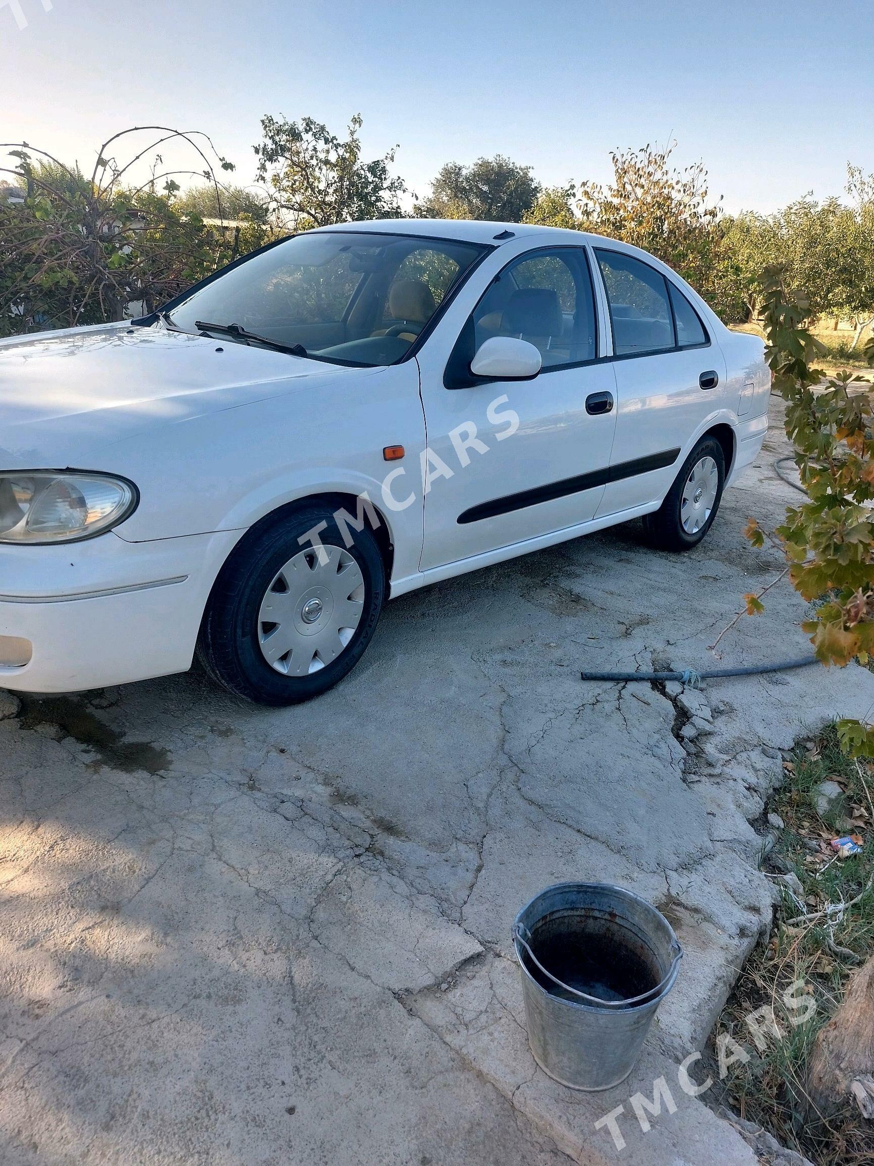 Nissan Sunny 2008 - 90 000 TMT - Bäherden - img 4