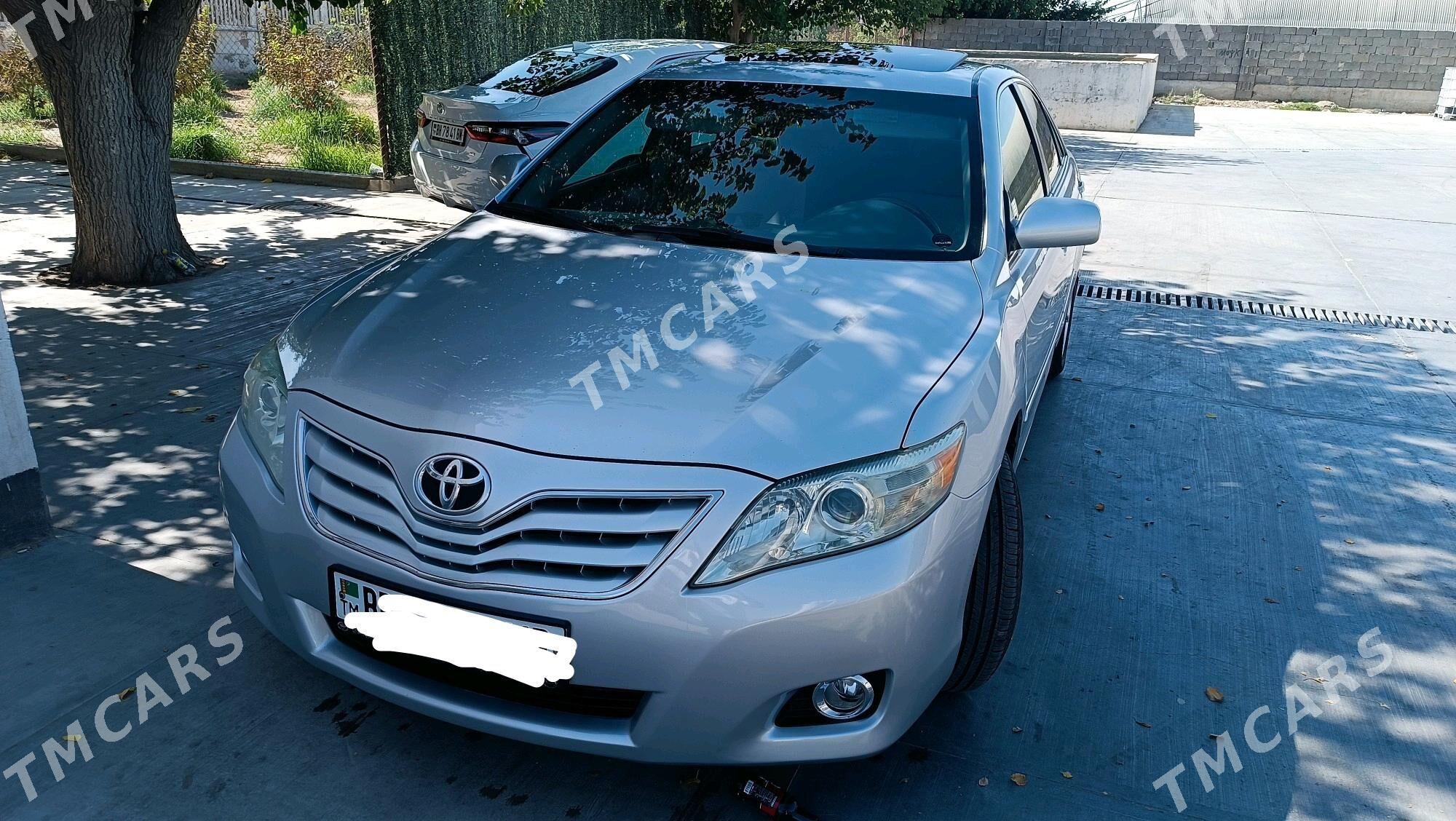 Toyota Camry 2010 - 240 000 TMT - Мары - img 5
