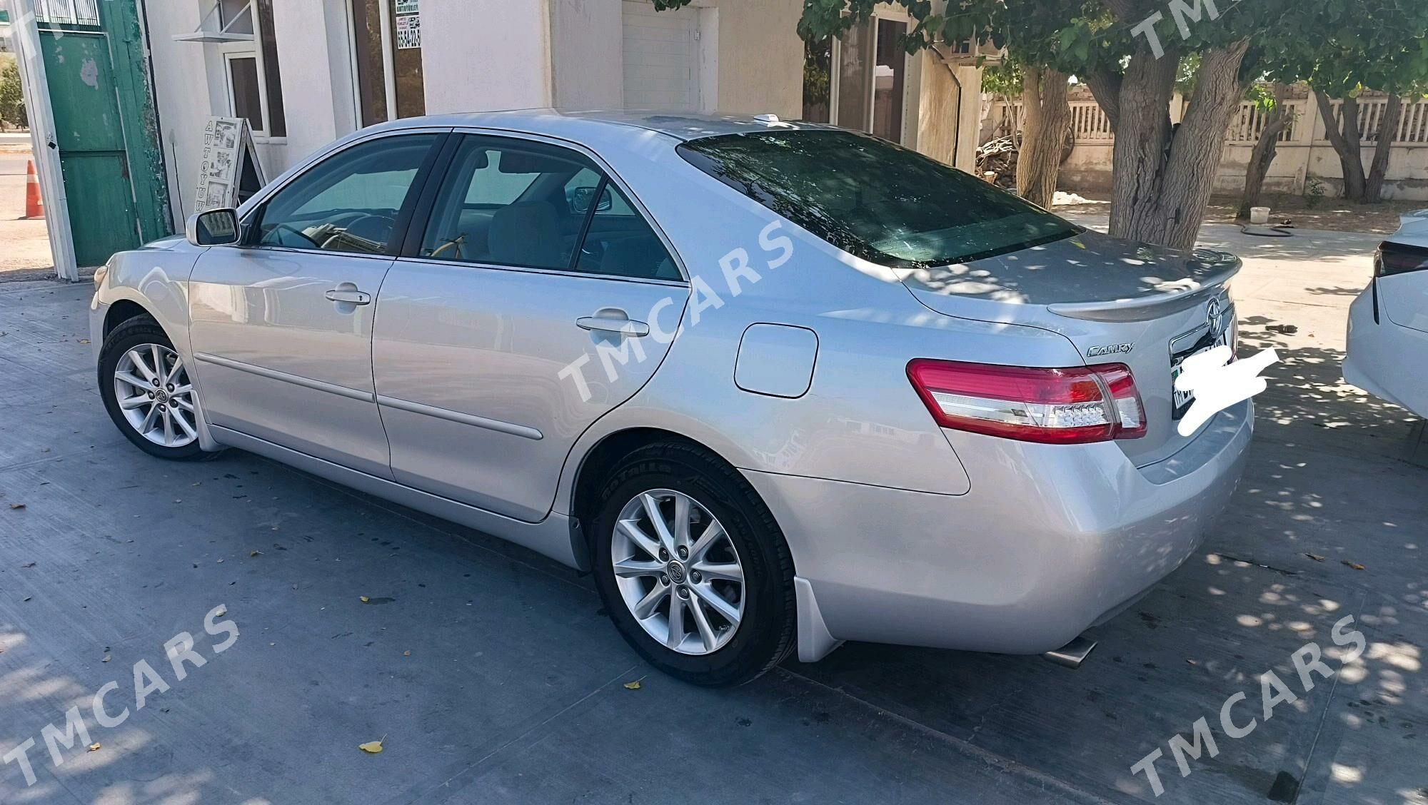 Toyota Camry 2010 - 240 000 TMT - Мары - img 2