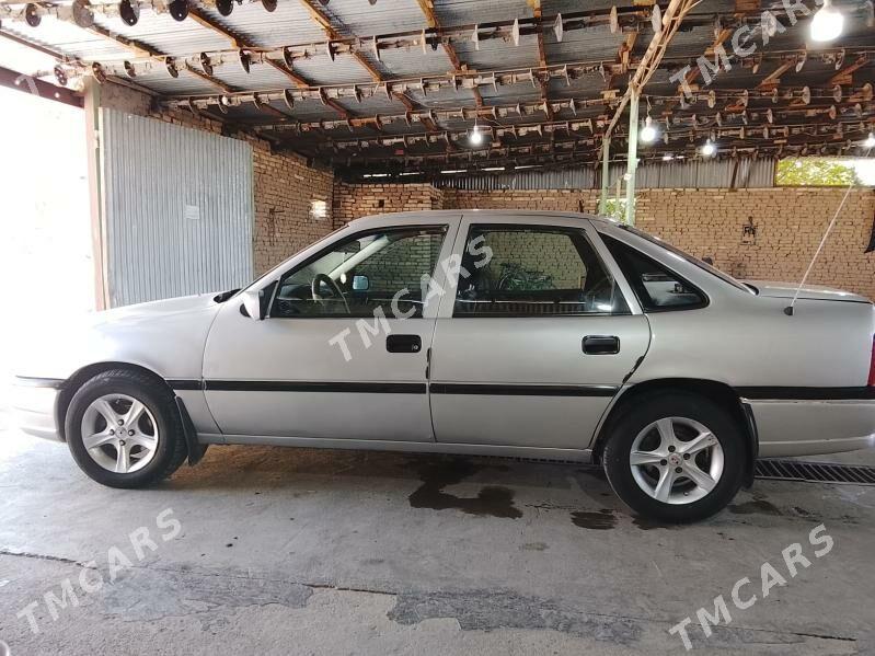 Opel Vectra 1993 - 40 000 TMT - Байрамали - img 5