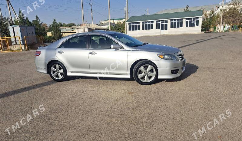 Toyota Camry 2010 - 220 000 TMT - Мары - img 6