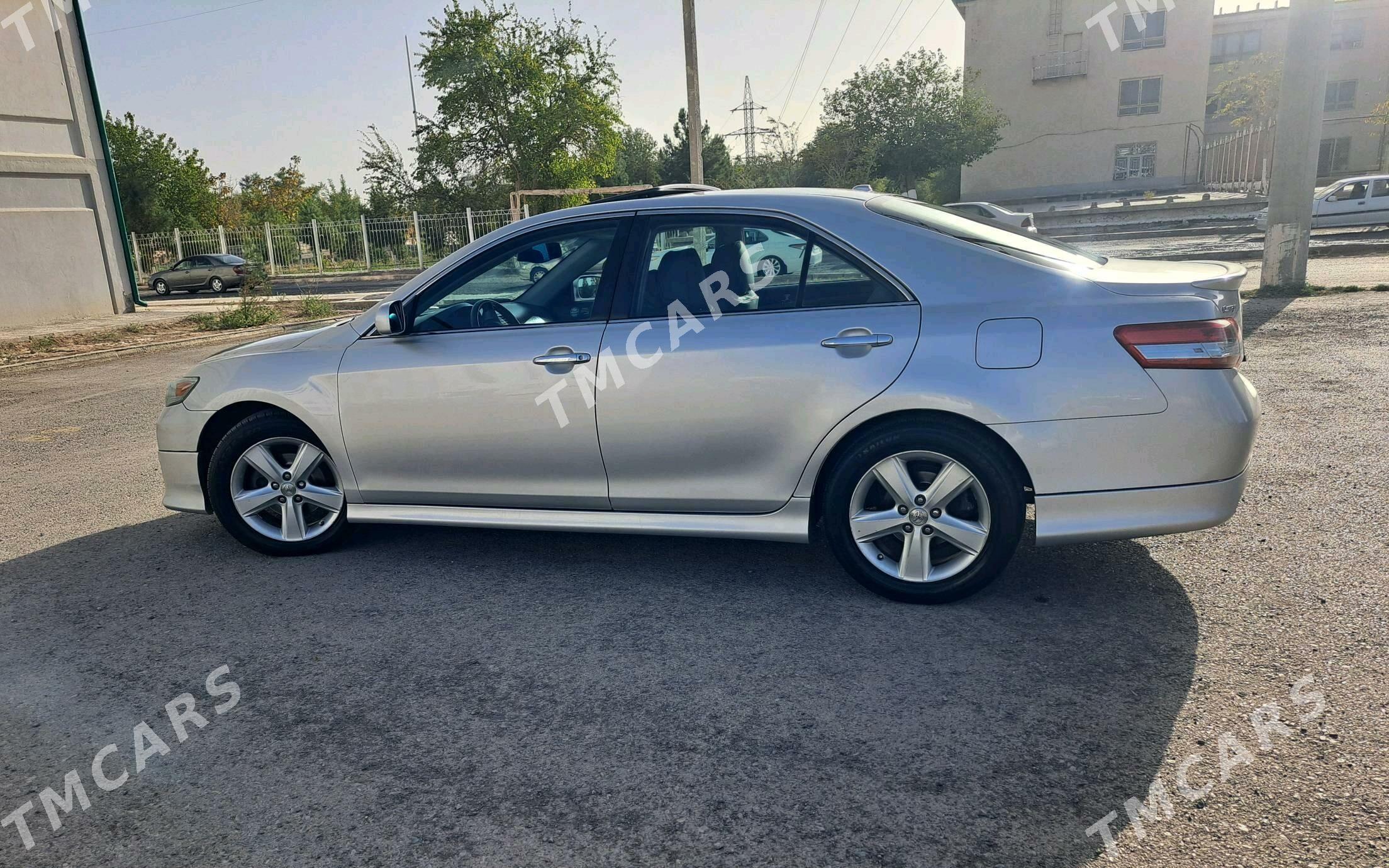 Toyota Camry 2010 - 220 000 TMT - Мары - img 10