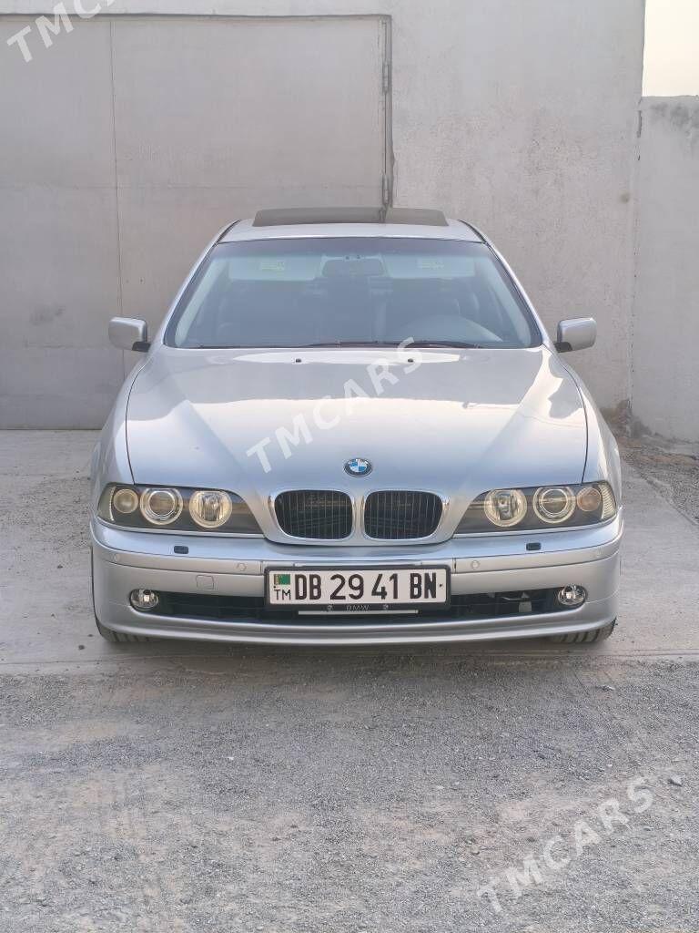 BMW E39 2001 - 130 000 TMT - Türkmenbaşy - img 3