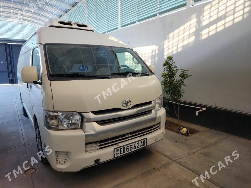 Toyota Hiace 2017 - 400 000 TMT - Çoganly - img 4