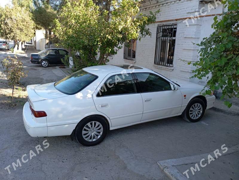 Toyota Camry 1999 - 117 000 TMT - Туркменабат - img 8