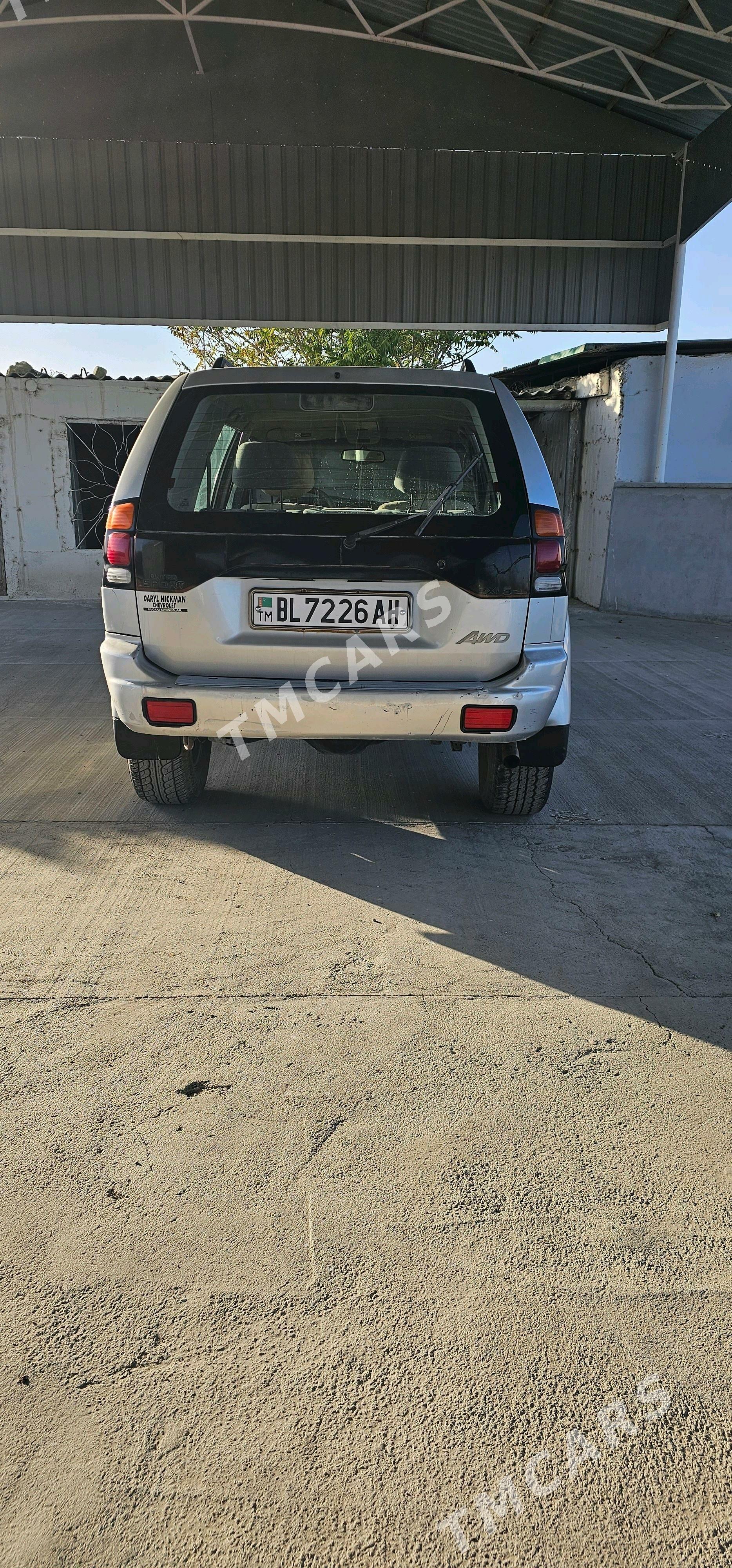 Mitsubishi Montero Sport 2001 - 110 000 TMT - Bäherden - img 9