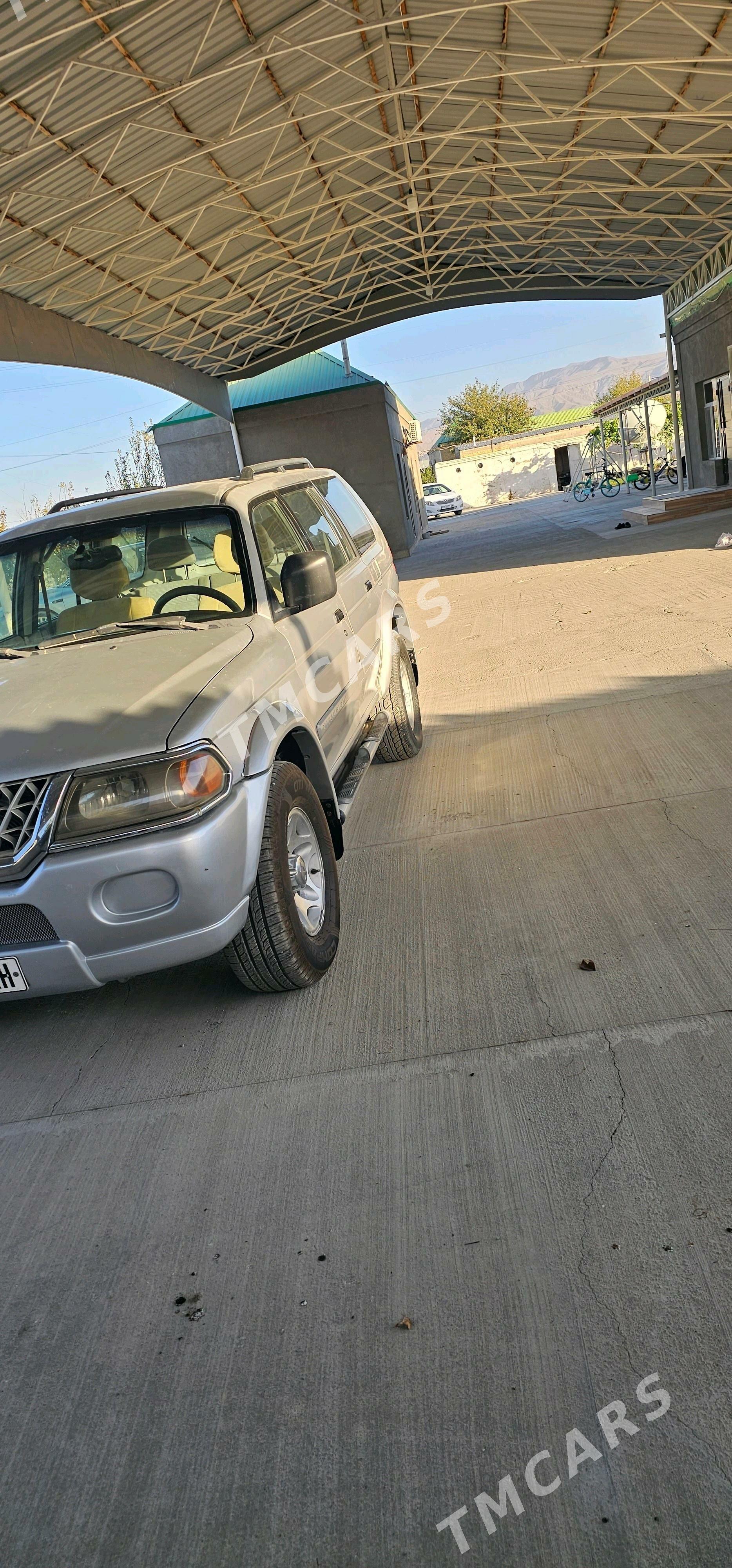 Mitsubishi Montero Sport 2001 - 110 000 TMT - Bäherden - img 8