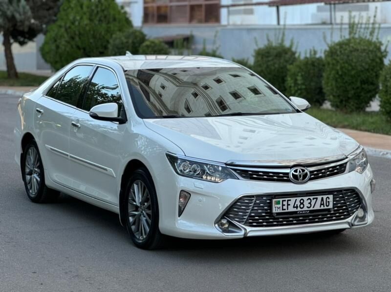 Toyota Camry 2017 - 575 000 TMT - Aşgabat - img 3