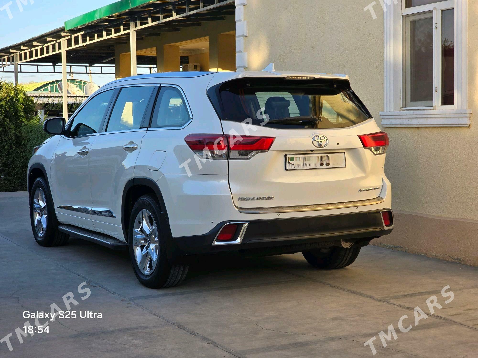 Toyota Highlander 2019 - 485 000 TMT - Aşgabat - img 3