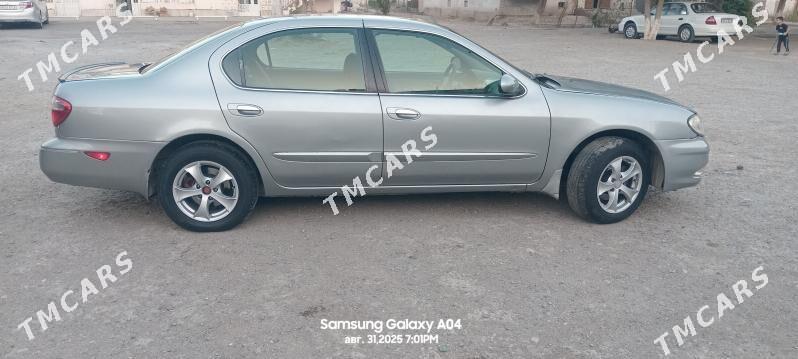 Infiniti I30 2001 - 100 000 TMT - Türkmenabat - img 2