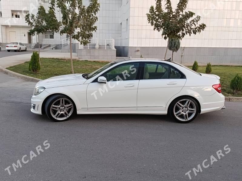 Mercedes-Benz C300 2010 - 220 000 TMT - Ашхабад - img 4