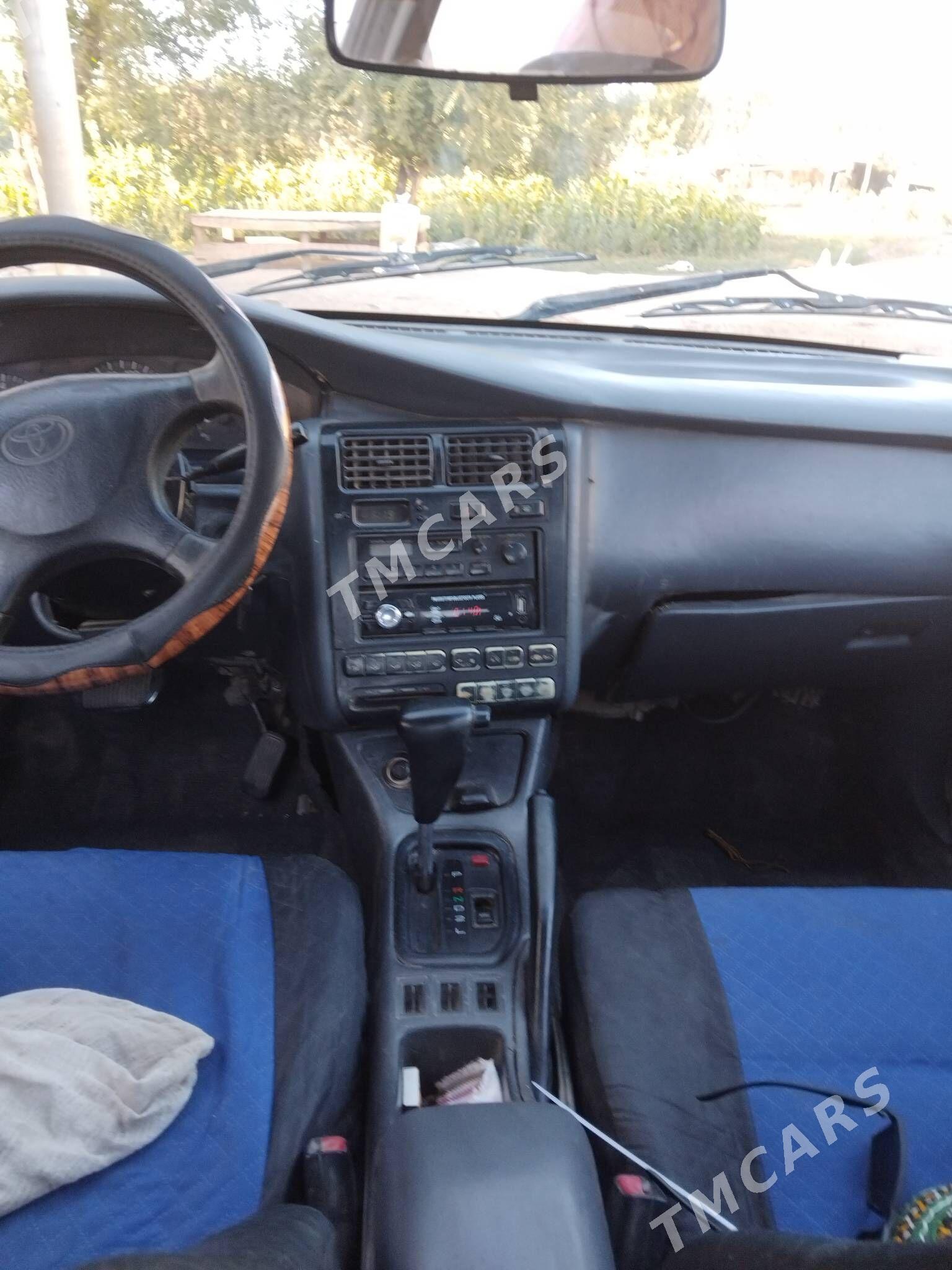 Toyota Corona 1994 - 60 000 TMT - Boldumsaz - img 3