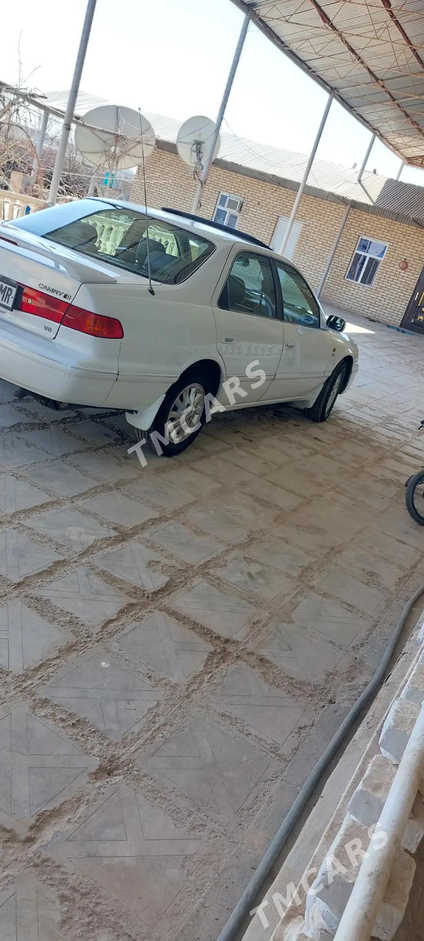 Toyota Camry 2001 - 170 000 TMT - Türkmengala - img 3