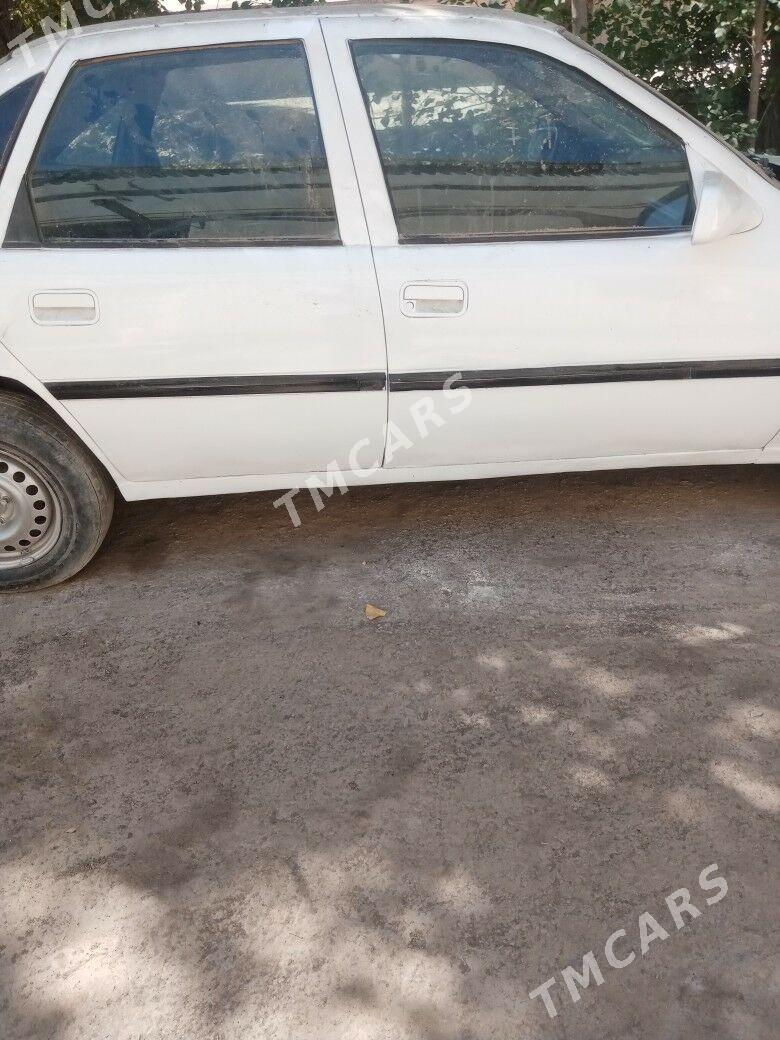 Opel Vectra 1993 - 21 000 TMT - Гурбансолтан Едже - img 2
