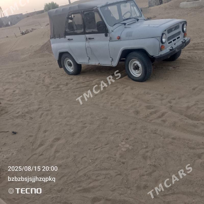 UAZ 469 1999 - 30 000 TMT - Ak bugdaý etraby - img 2
