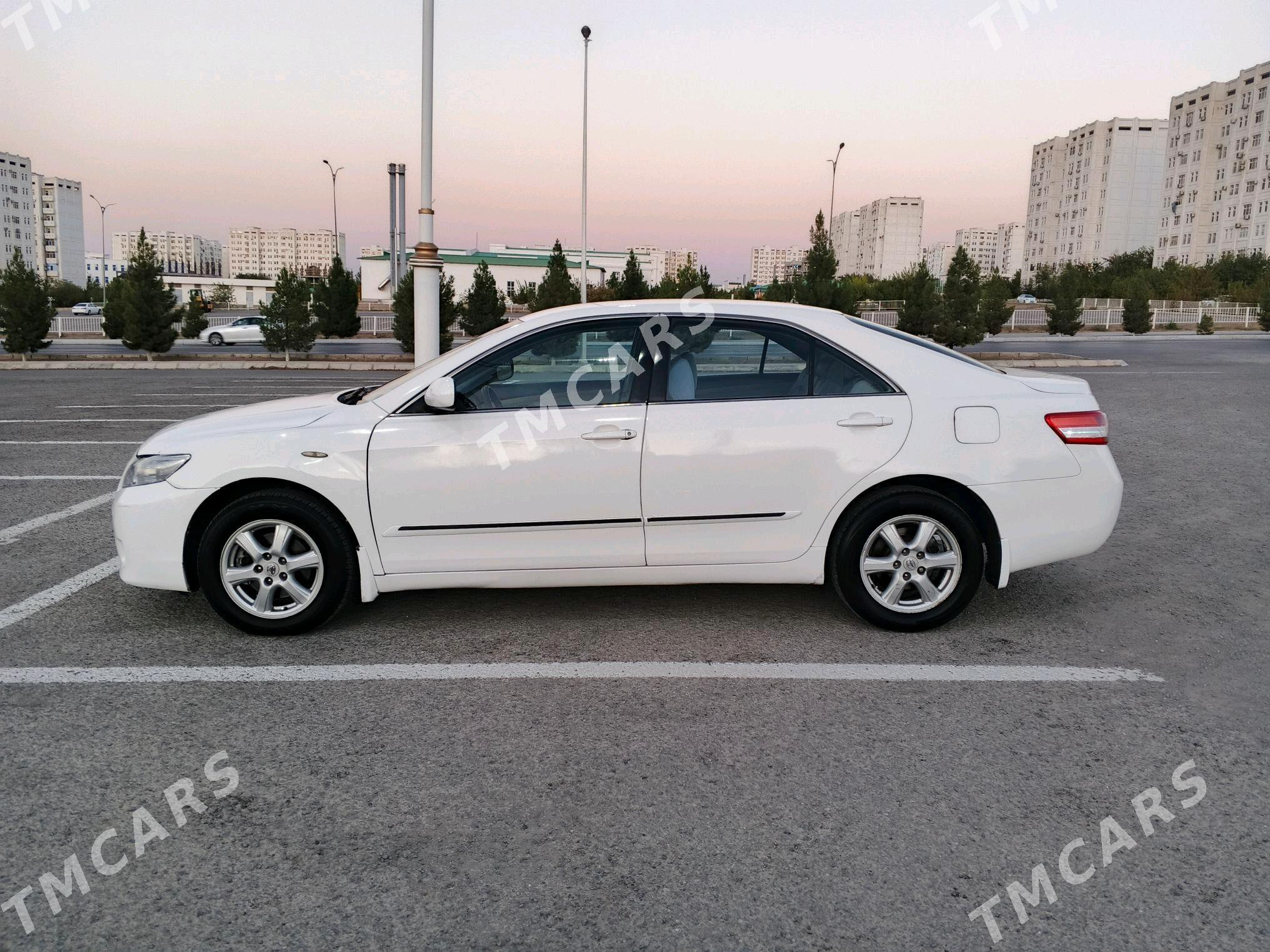 Toyota Camry 2010 - 145 000 TMT - Aşgabat - img 2
