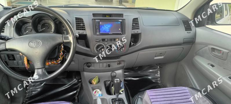 Toyota Hilux 2010 - 300 000 TMT - Aşgabat - img 2